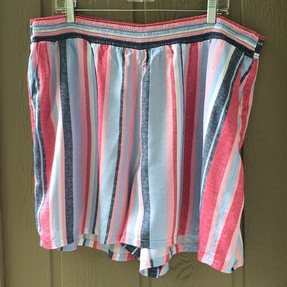 Lane Bryant soft pull on shorts 18-20 striped plus size shorts Pink Lilac Red - Picture 4 of 8